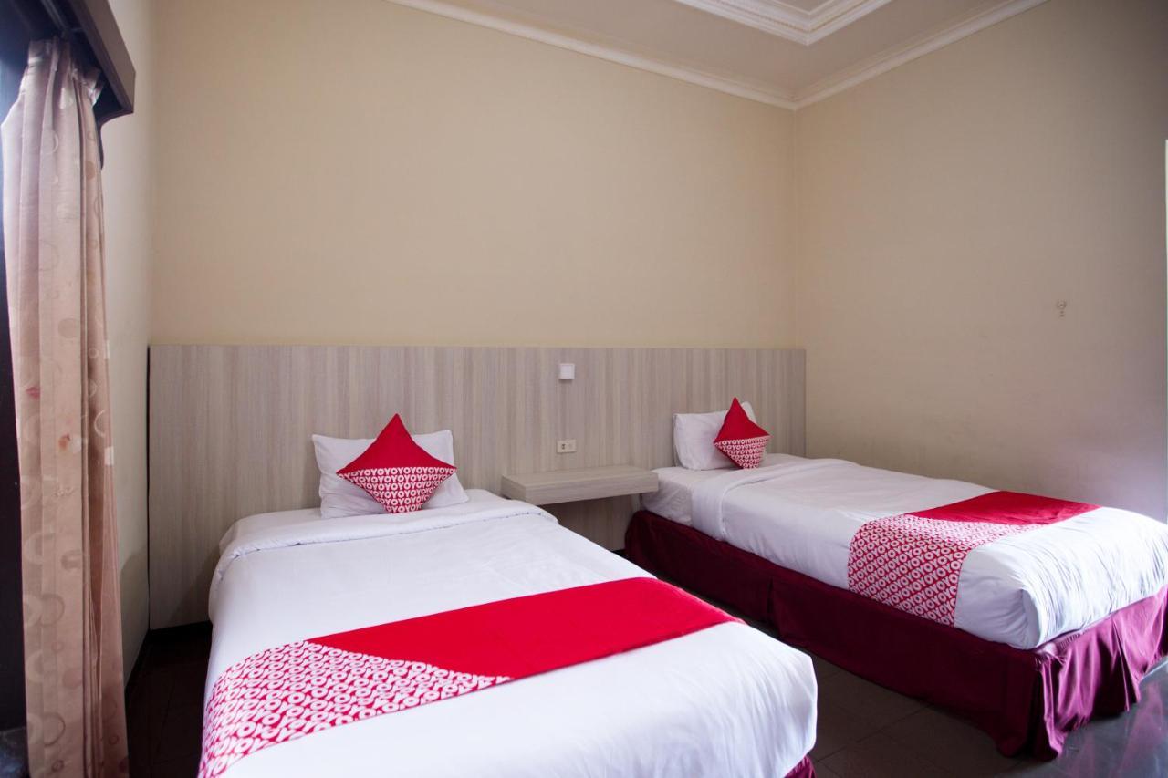 Oyo 3207 Hotel Gracia Bandar Lampung Buitenkant foto