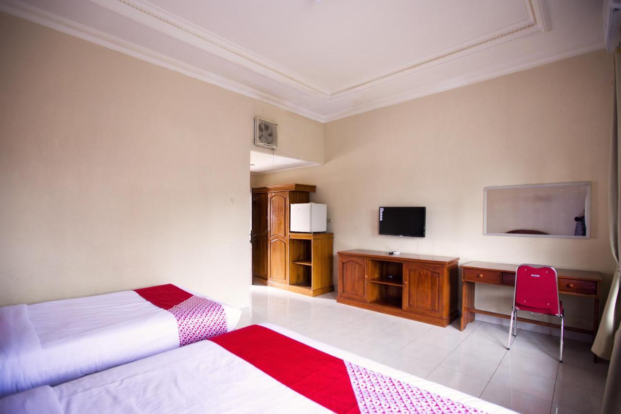 Oyo 3207 Hotel Gracia Bandar Lampung Buitenkant foto